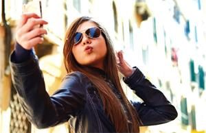 Dilemma of a selfie generation